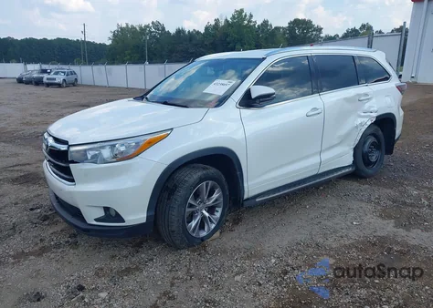 2015 Toyota Highlander Xle V6 из США, поврежденный, VIN 5TDKKRFH3FS115847